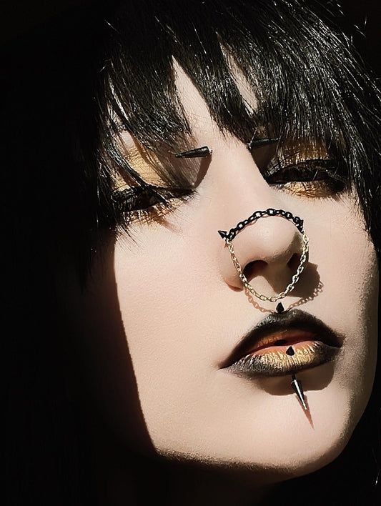 Black and Gold Nose Chain